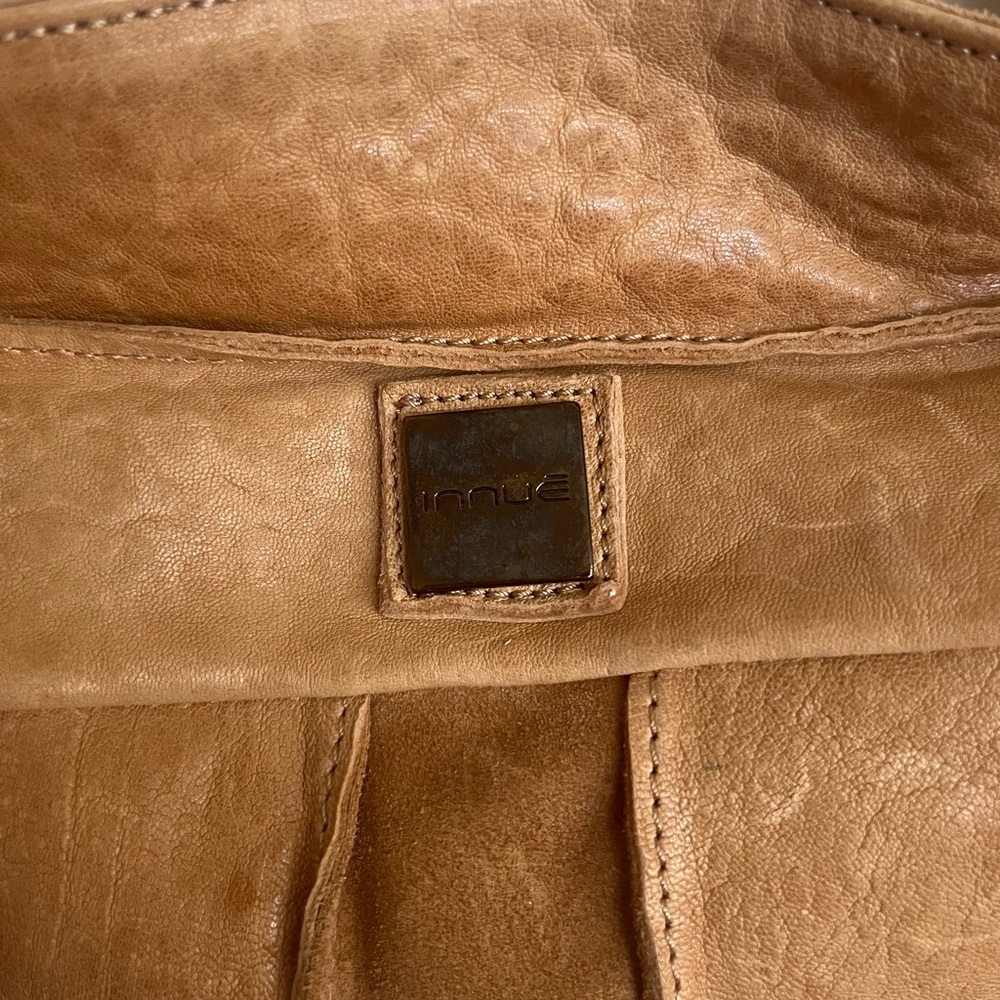 Innue leather handbag - Picture 3 of 6